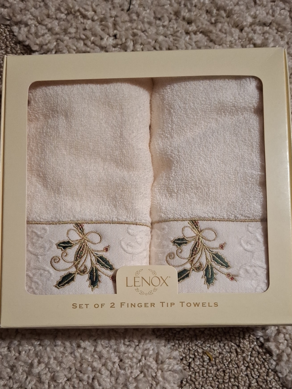 Lenox Ivory Holiday Embroidered Fingertip Towels with Green & Gold Accents